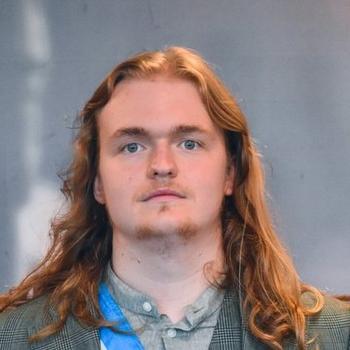 Bijles wiskunde, economie of geschiedenis met Robbe
