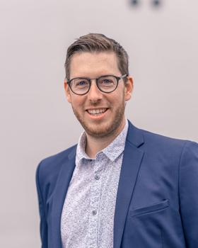 Bijles huiswerkbegeleiding, basisonderwijs of psychologie met Jonas
