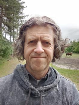 Bijles chemie, SQL of elektriciteit met Kristoff