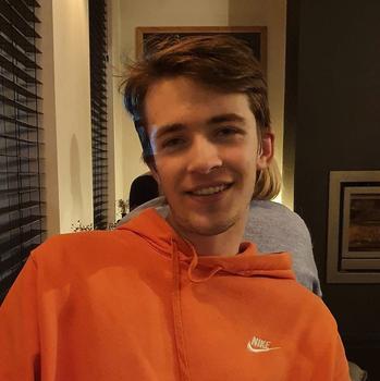 Bijles huiswerkbegeleiding, wiskunde of basisonderwijs met Michiel